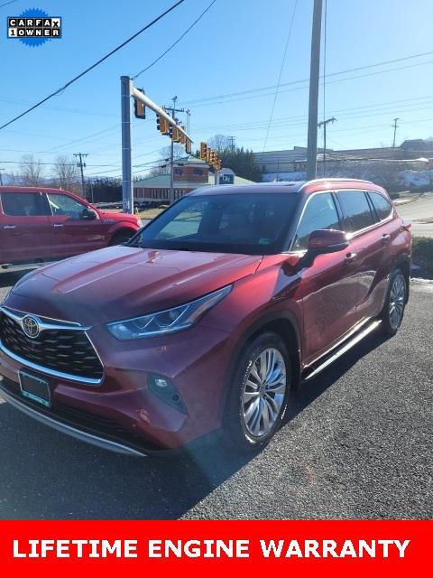 used 2021 Toyota Highlander car, priced at $34,994