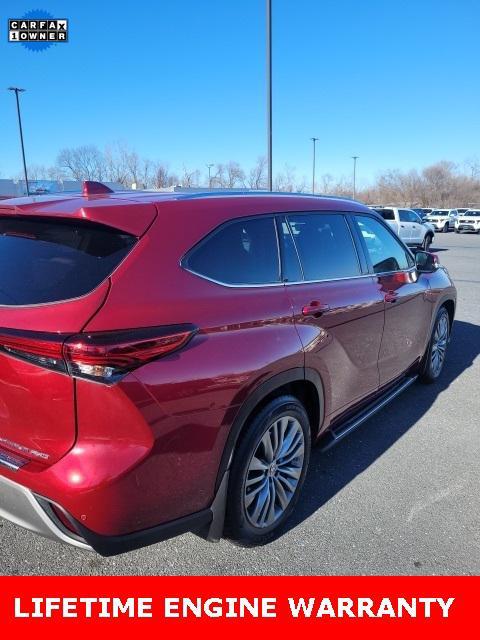 used 2021 Toyota Highlander car, priced at $34,994