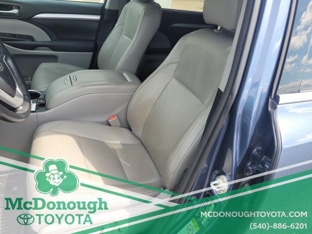 used 2018 Toyota Highlander car, priced at $22,585