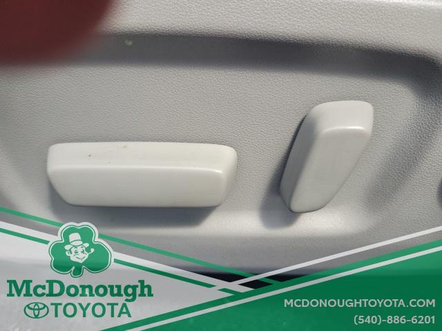 used 2018 Toyota Highlander car, priced at $22,585