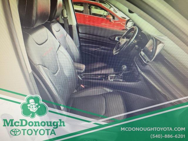 used 2022 Jeep Compass car, priced at $24,990