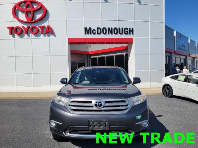 used 2013 Toyota Highlander car, priced at $16,581