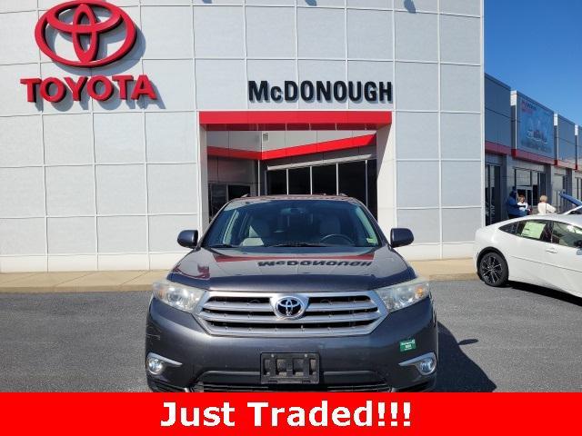 used 2013 Toyota Highlander car, priced at $16,581