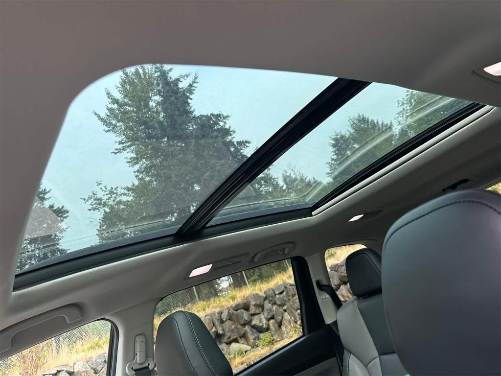 new 2025 Subaru Ascent car, priced at $43,319
