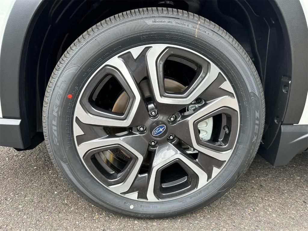 new 2025 Subaru Ascent car, priced at $54,351