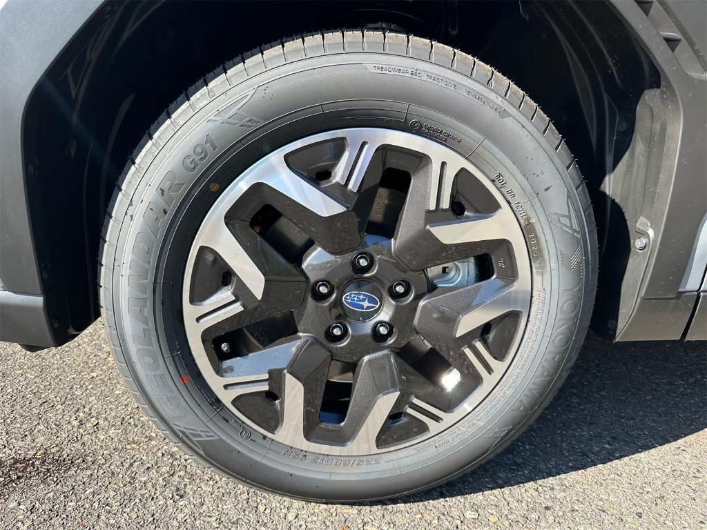 new 2025 Subaru Forester car, priced at $34,200