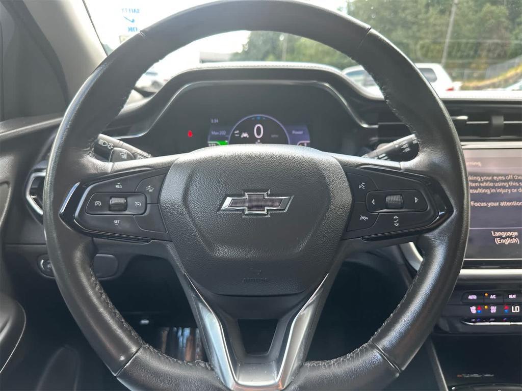 used 2022 Chevrolet Bolt EUV car, priced at $22,914