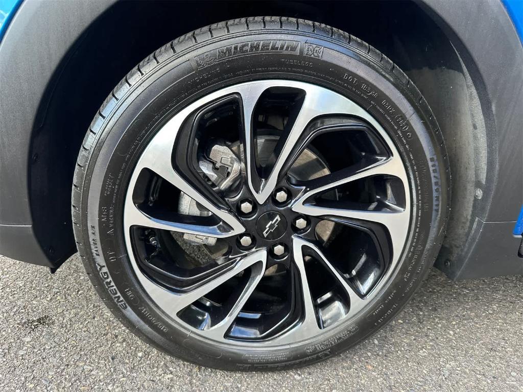used 2022 Chevrolet Bolt EUV car, priced at $22,914