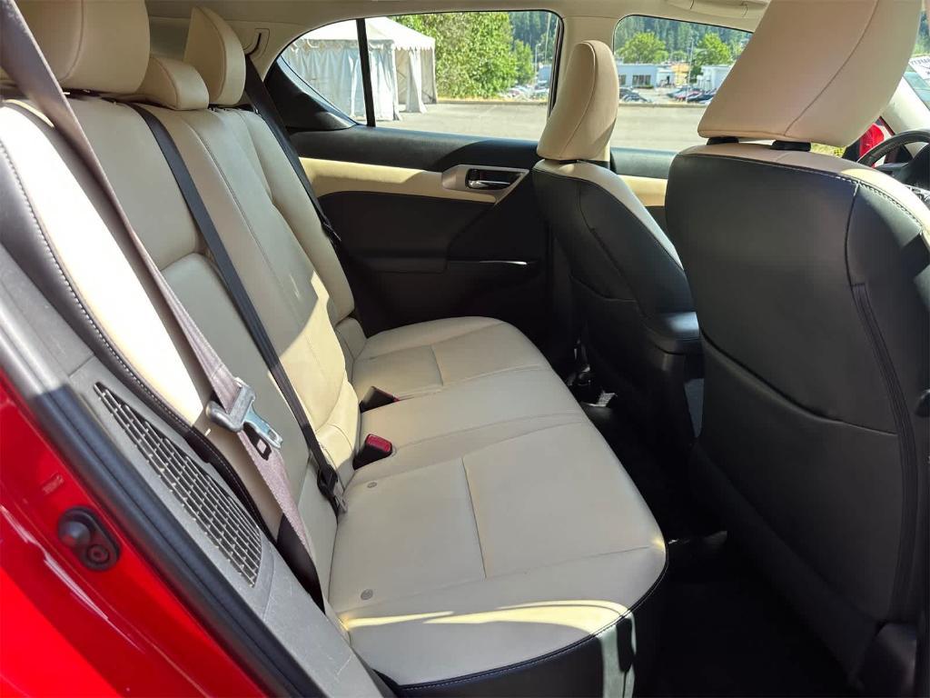 used 2014 Lexus CT 200h car, priced at $13,536