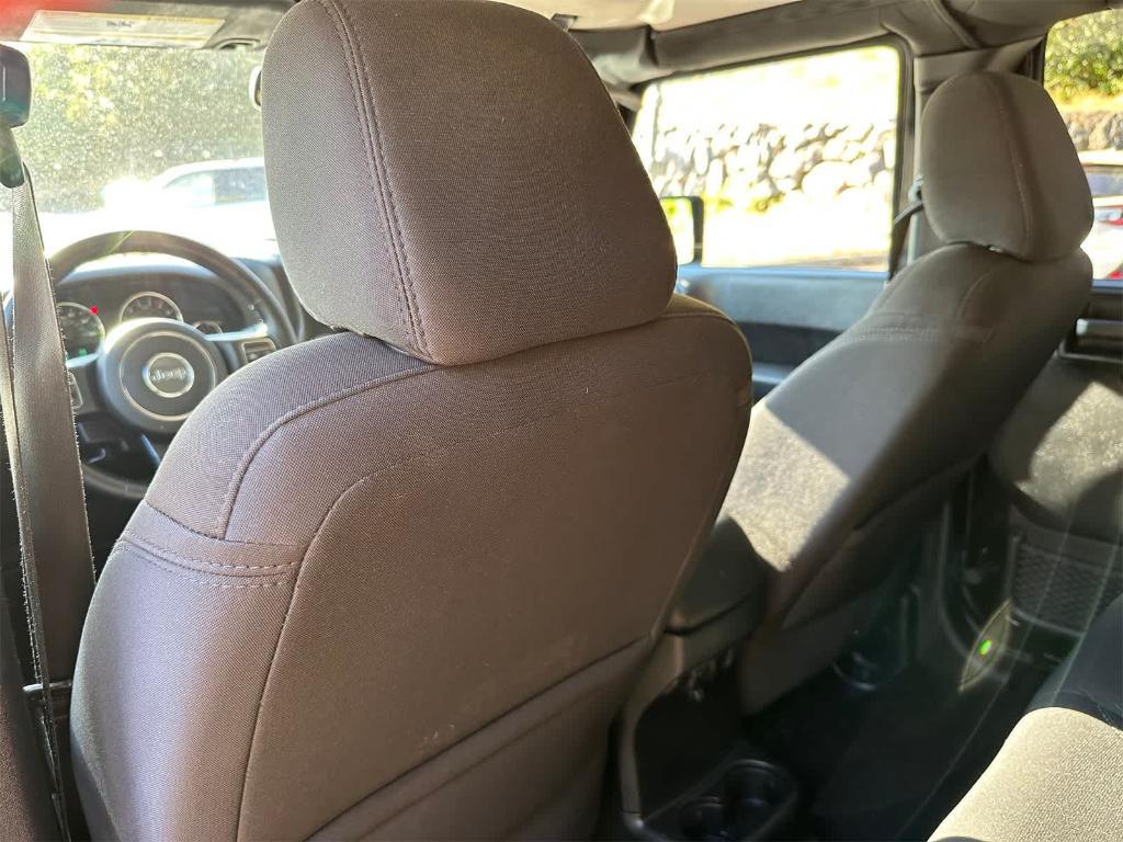 used 2014 Jeep Wrangler Unlimited car, priced at $17,250
