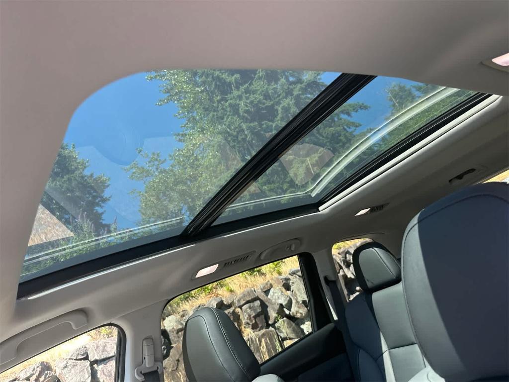 new 2025 Subaru Ascent car, priced at $46,936