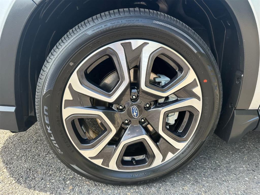 used 2024 Subaru Ascent car, priced at $43,499