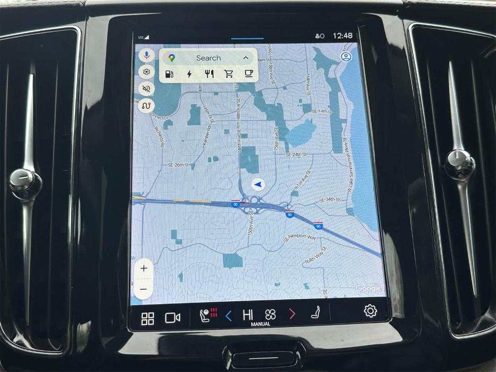 used 2022 Volvo XC60 Recharge Plug-In Hybrid car, priced at $35,995