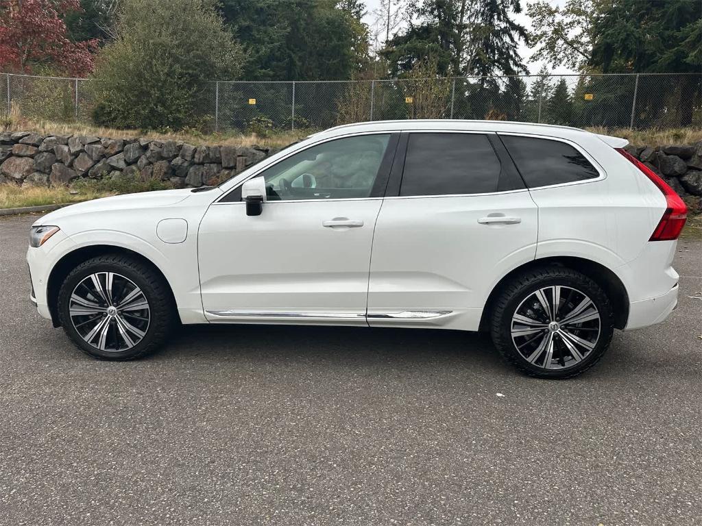 used 2022 Volvo XC60 Recharge Plug-In Hybrid car, priced at $35,995