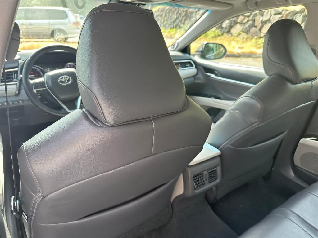 used 2018 Toyota Camry Hybrid car, priced at $25,997