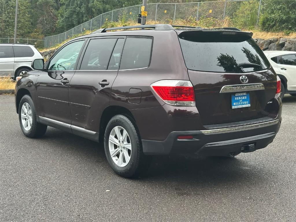 used 2012 Toyota Highlander car, priced at $15,995