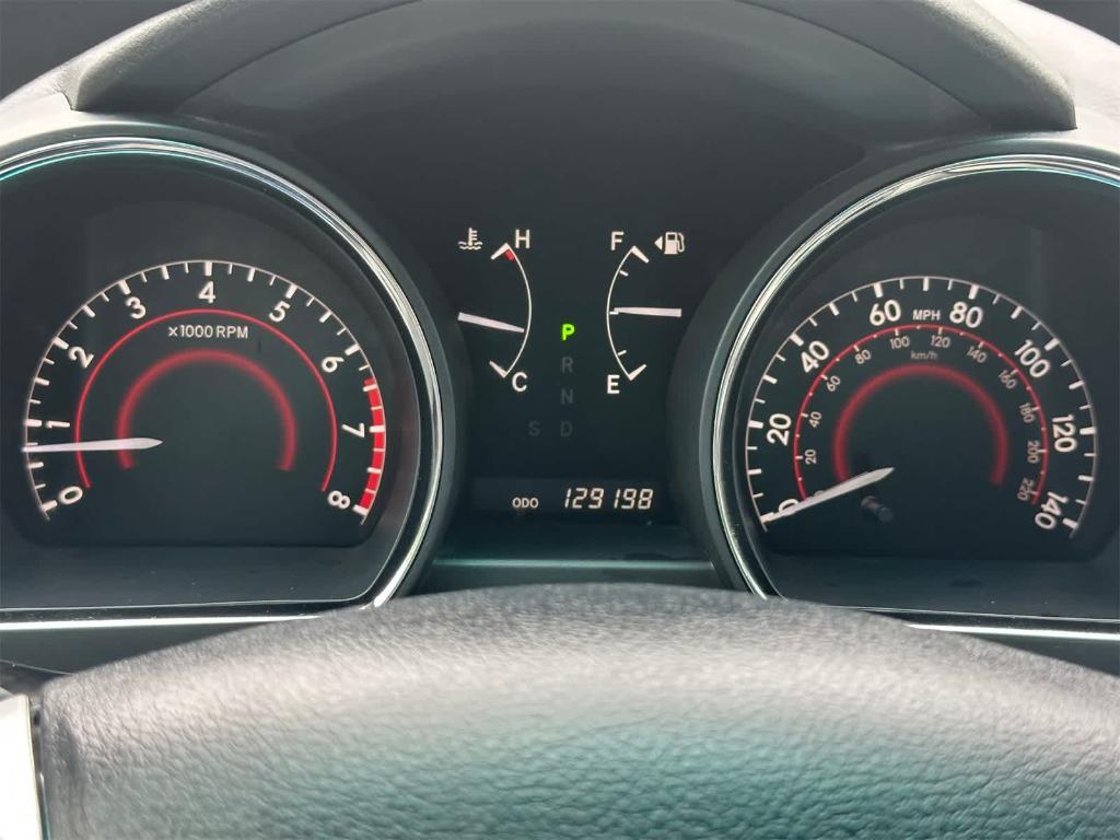 used 2012 Toyota Highlander car, priced at $15,995