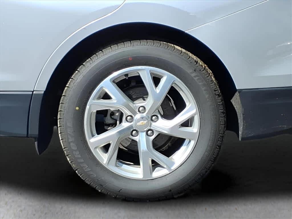 used 2021 Chevrolet Equinox car, priced at $19,471