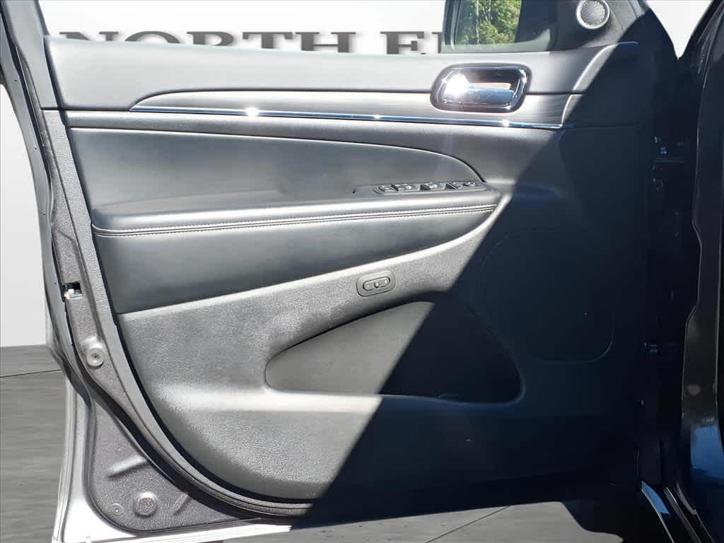 used 2021 Jeep Grand Cherokee car, priced at $27,932