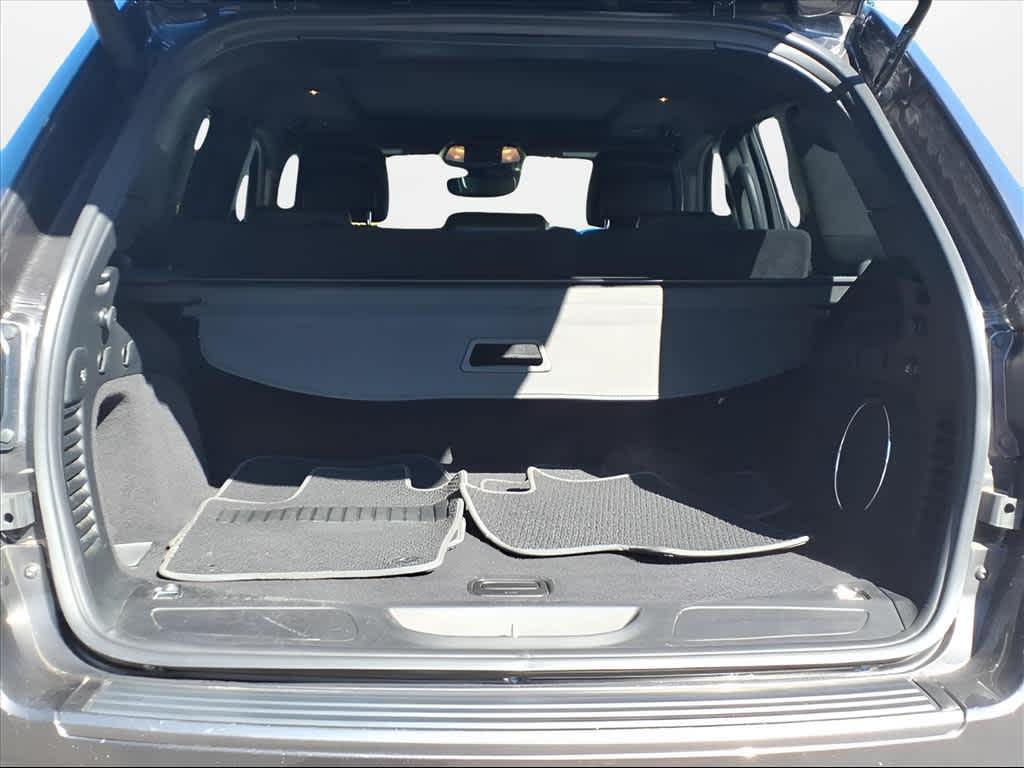 used 2021 Jeep Grand Cherokee car, priced at $27,932