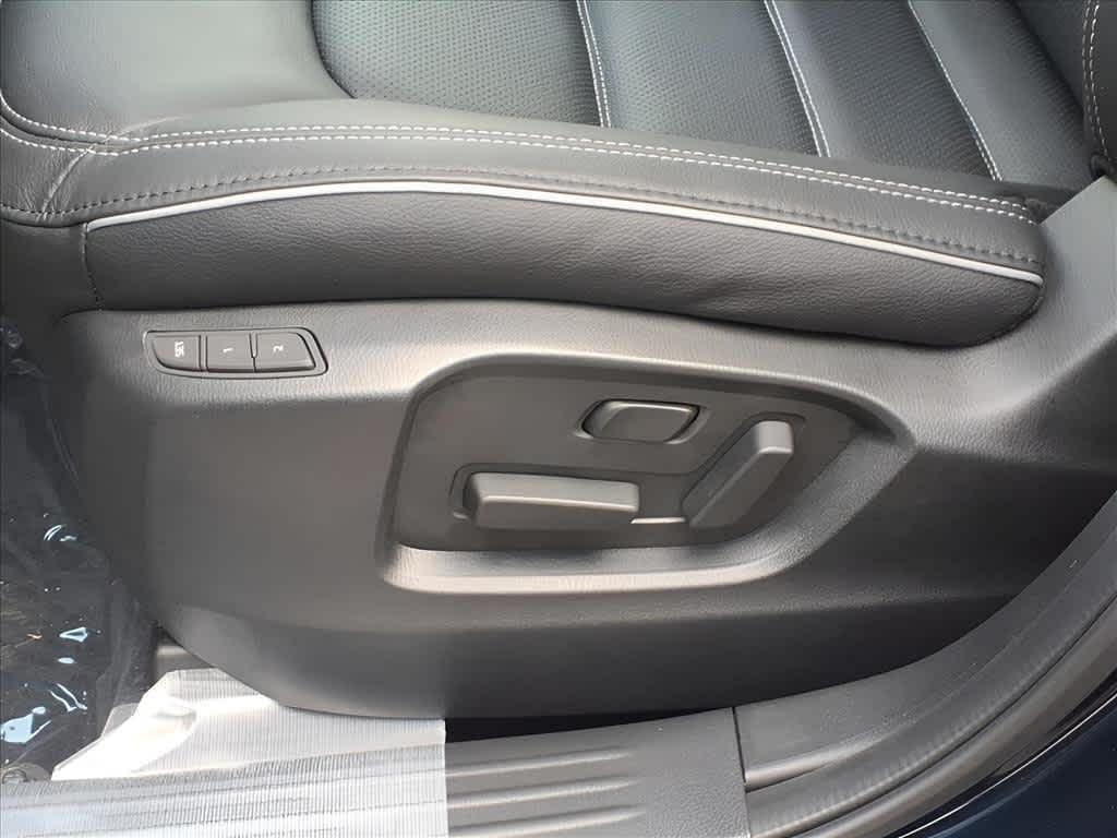 new 2025 Mazda CX-5 car, priced at $32,034