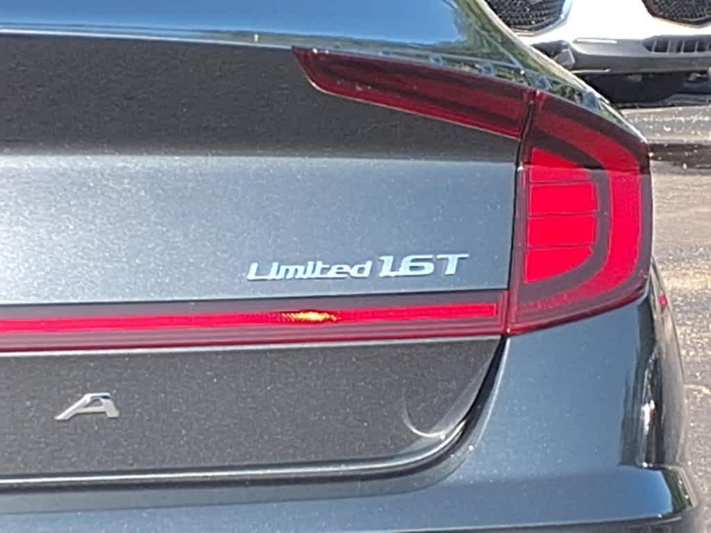 used 2022 Hyundai Sonata car, priced at $22,881