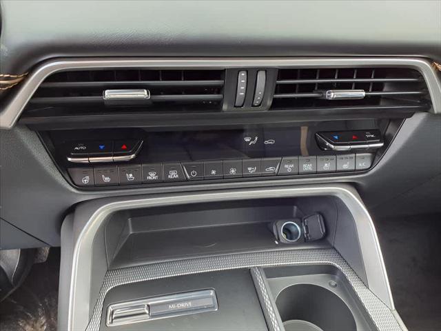 new 2025 Mazda CX-70 PHEV car, priced at $60,265