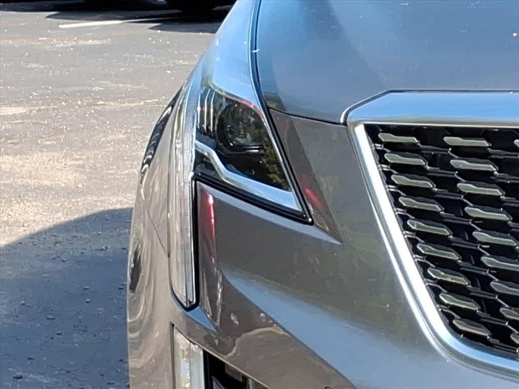 used 2021 Cadillac XT5 car, priced at $33,755