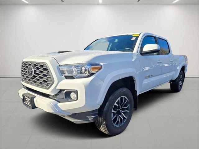 used 2020 Toyota Tacoma car, priced at $30,987