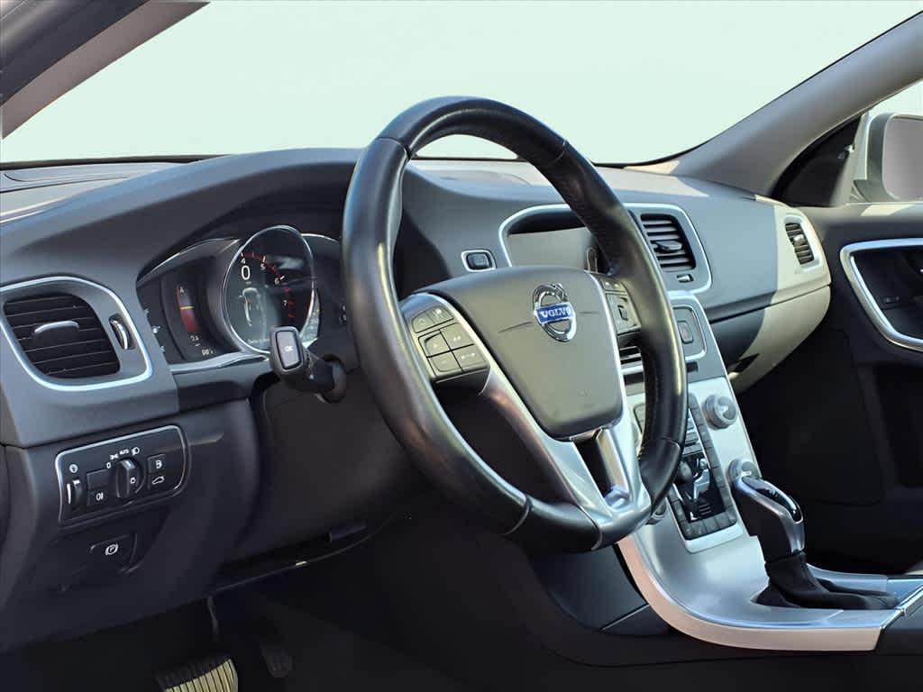 used 2018 Volvo S60 Inscription car, priced at $17,456