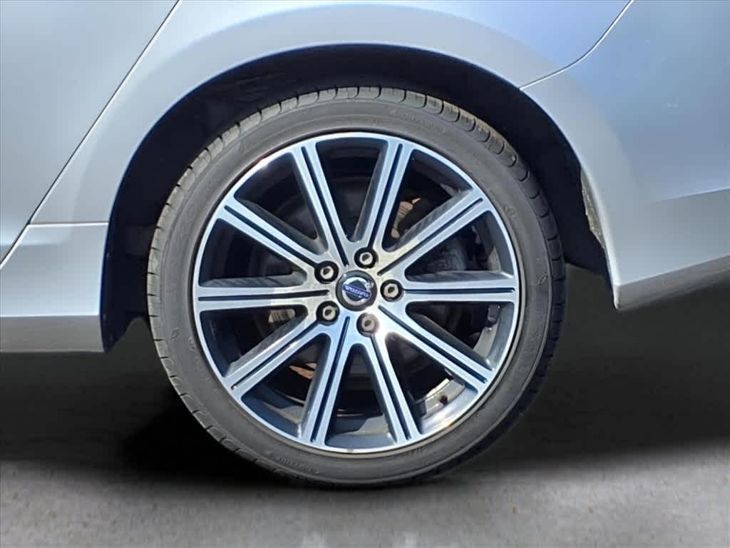 used 2018 Volvo S60 Inscription car, priced at $17,456