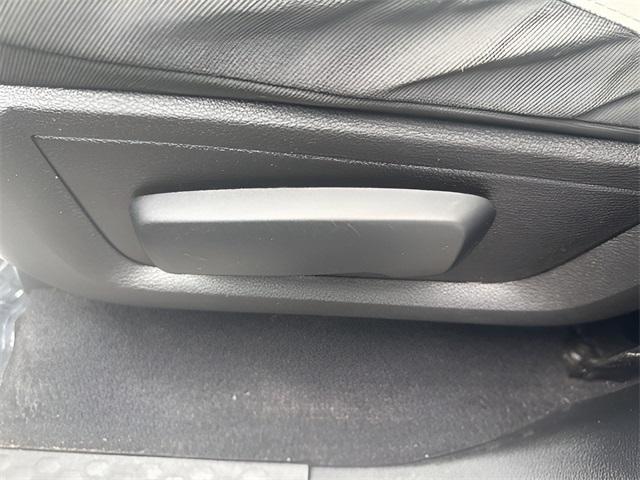 used 2022 Ram 1500 Classic car, priced at $26,999