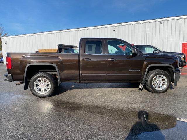 used 2018 GMC Sierra 1500 car, priced at $25,999