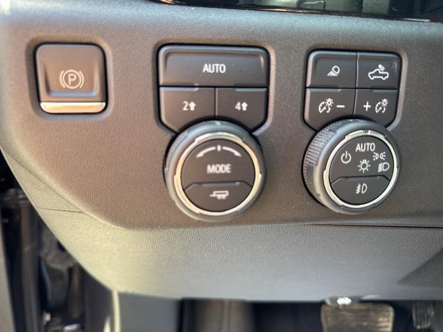 used 2023 Chevrolet Silverado 1500 car, priced at $38,999