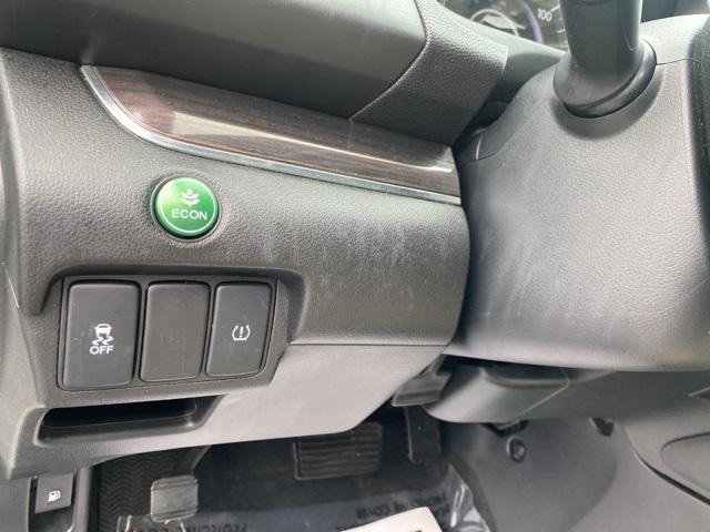 used 2016 Honda CR-V car, priced at $16,999