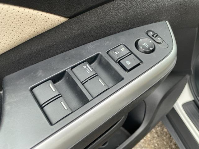 used 2016 Honda CR-V car, priced at $16,999