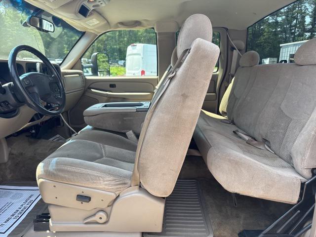 used 2005 Chevrolet Silverado 2500 car, priced at $6,950