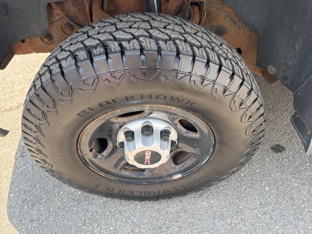 used 2005 Chevrolet Silverado 2500 car, priced at $6,950