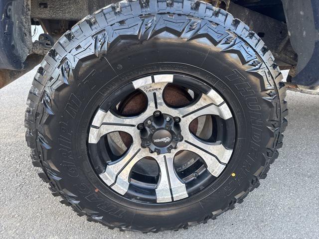used 2007 Toyota Tacoma car, priced at $8,950