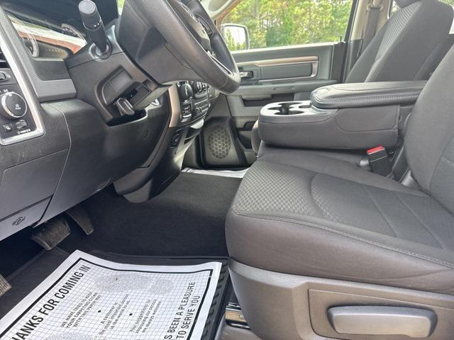 used 2019 Ram 1500 Classic car, priced at $29,900