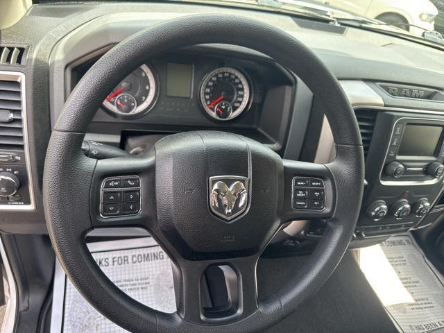 used 2019 Ram 1500 Classic car, priced at $29,900
