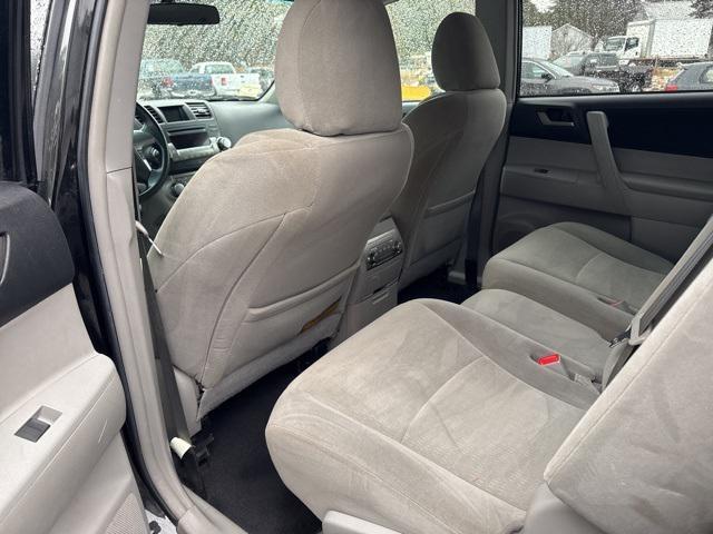 used 2012 Toyota Highlander car, priced at $6,950