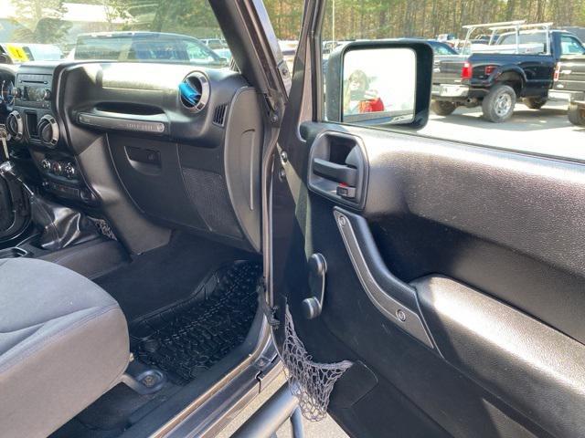 used 2014 Jeep Wrangler Unlimited car, priced at $17,999