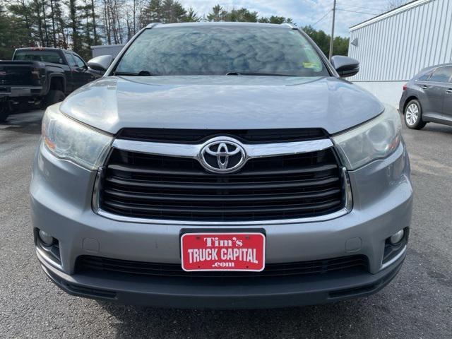 used 2015 Toyota Highlander car, priced at $14,975