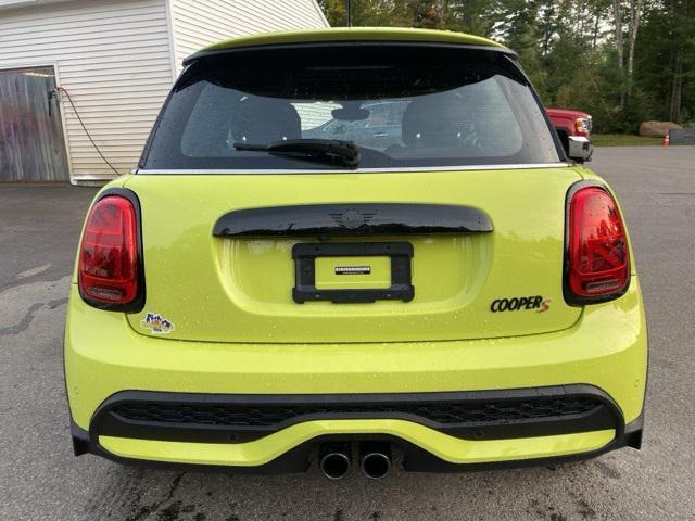 used 2023 MINI Hardtop car, priced at $22,499