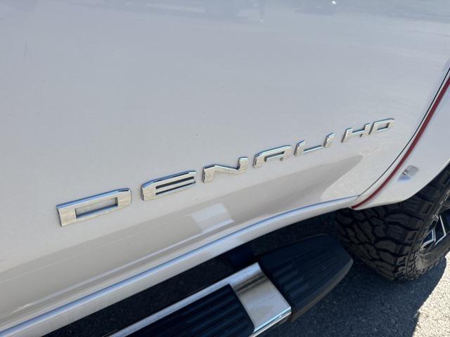 used 2021 GMC Sierra 2500 car, priced at $47,999