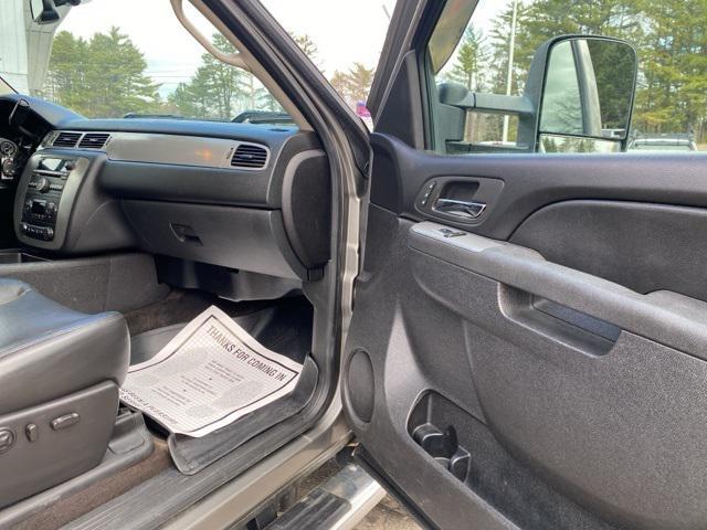 used 2013 Chevrolet Silverado 2500 car, priced at $15,950