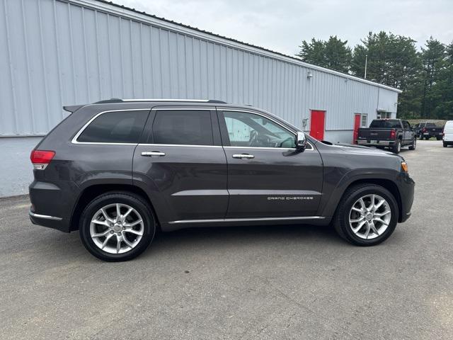 used 2015 Jeep Grand Cherokee car, priced at $17,999