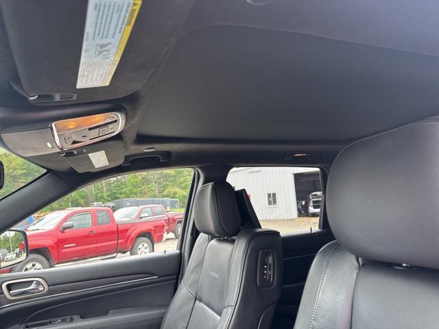 used 2015 Jeep Grand Cherokee car, priced at $17,999
