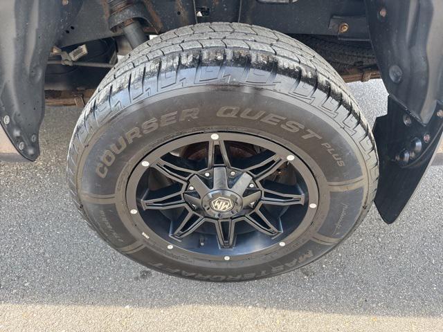 used 2017 Toyota Tundra car, priced at $26,999